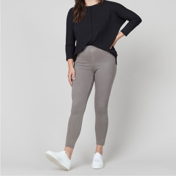 Spanx Jeans Grey Stretch Pull On Jean-ish Slimming Leggings Skinny in Size L - Picture 1 of 13
